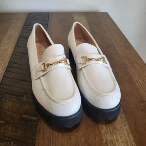 Empire Chunky Loafers With Gold Snaffle in White
